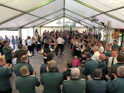 Dj Schutzenfest Ehrentanz Festzelt Borwede 2019 1 1200px 72dpi 20200514 1248156763